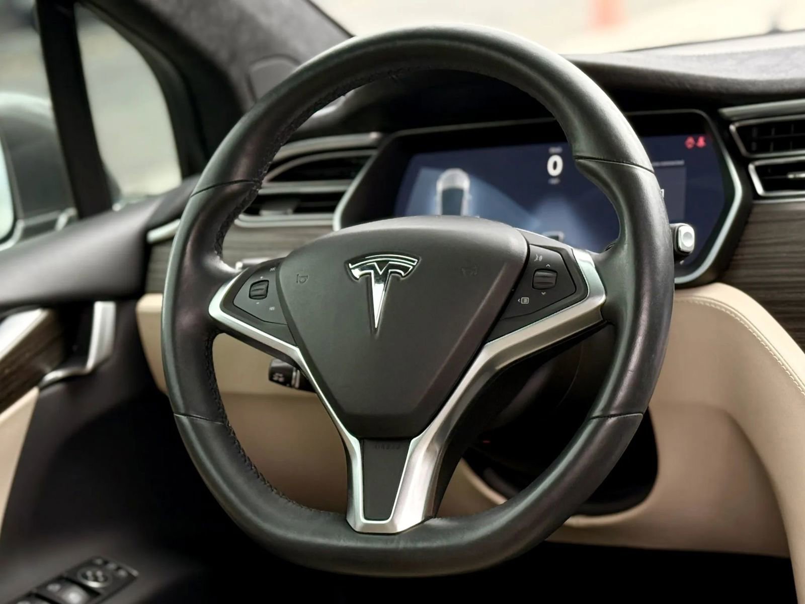 Used 2016 Tesla Model X 90D AWD/4WD image 14