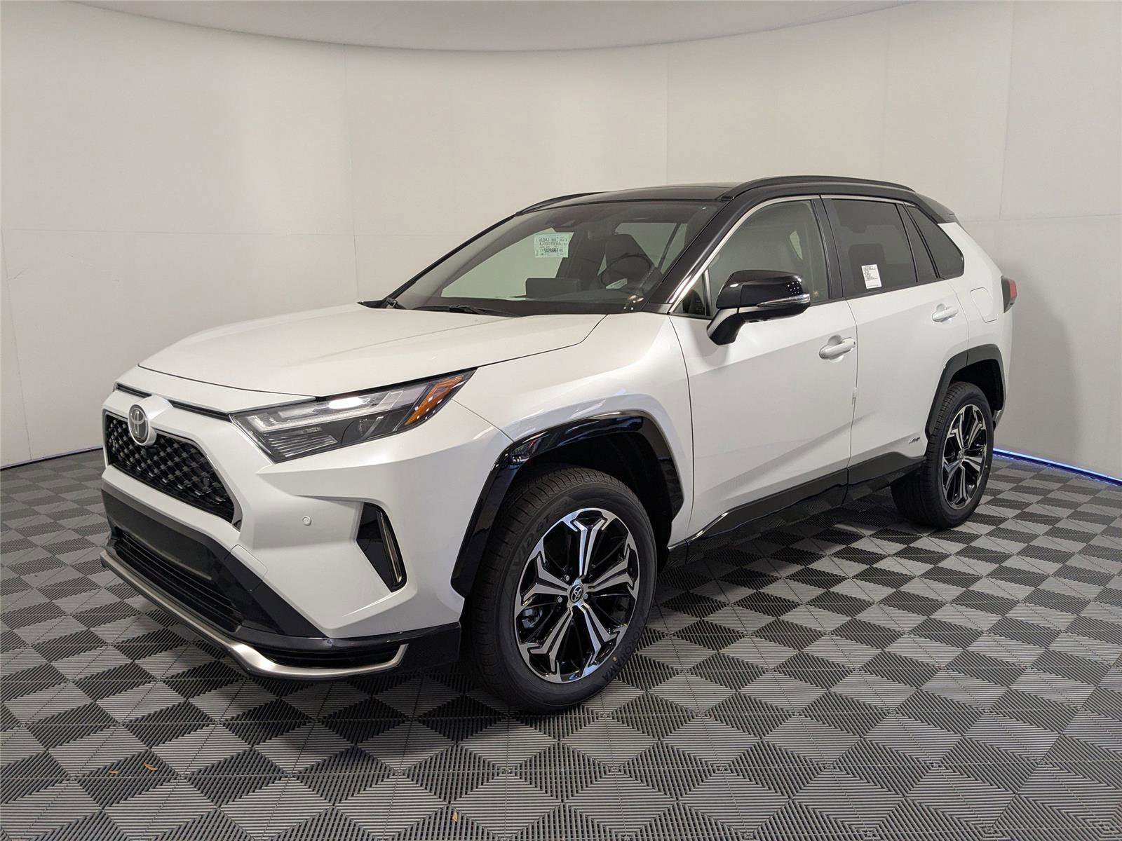 New 2025 Toyota RAV4 XSE