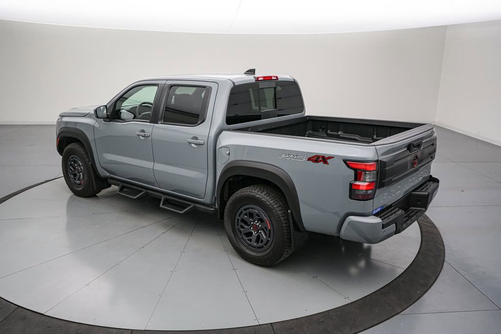 Used 2025 Nissan Frontier PRO-4X AWD/4WD image 8