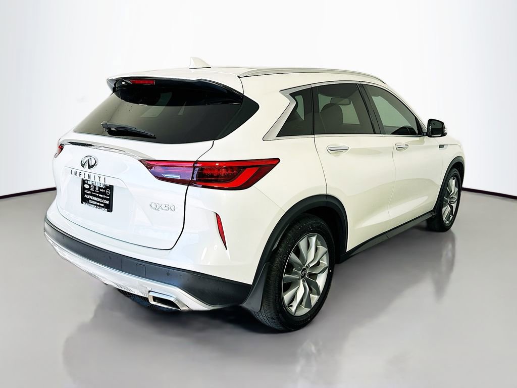 Used 2021 INFINITI QX50 Luxe image 7