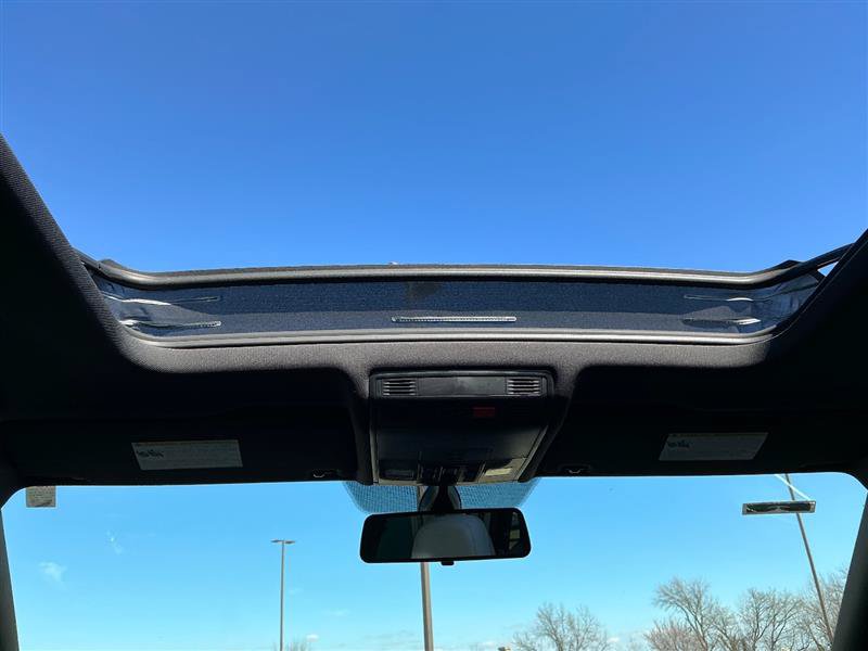 Used 2019 Volkswagen Tiguan SEL Premium R-Line AWD/4WD image 48