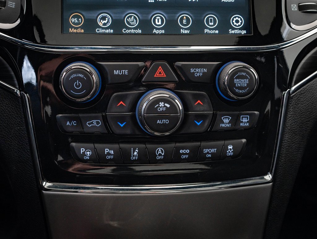 Used 2021 Jeep Grand Cherokee Limited w/ Quick Order Package 28K 80th image 37