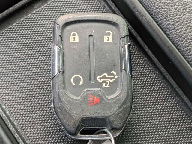 Used 2020 Chevrolet Silverado 1500 RST AWD/4WD image 34