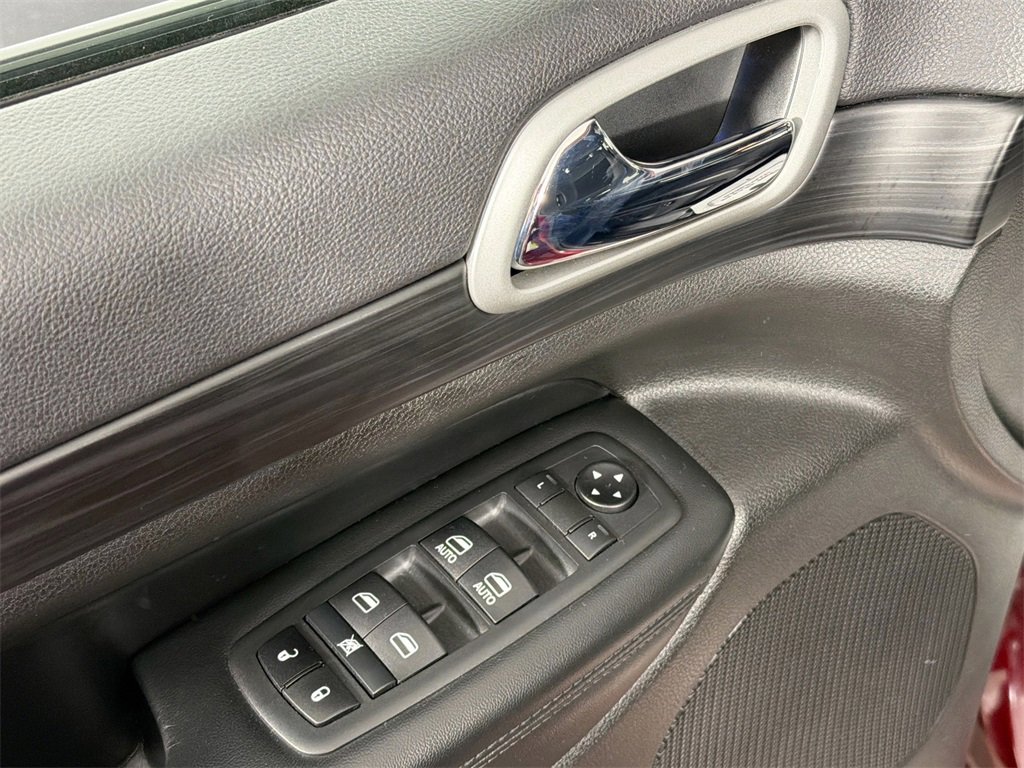 Used 2020 Jeep Grand Cherokee Altitude image 17