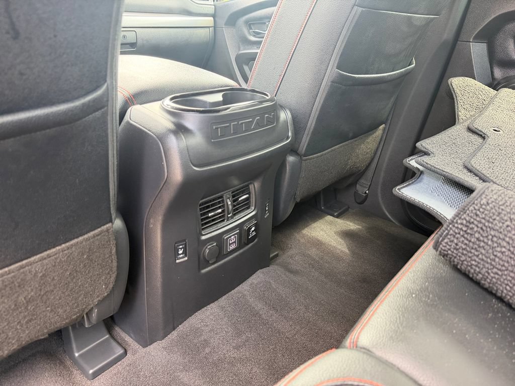 Used 2021 Nissan Titan PRO-4X w/ Pro-4x Convenience Package AWD/4WD image 17