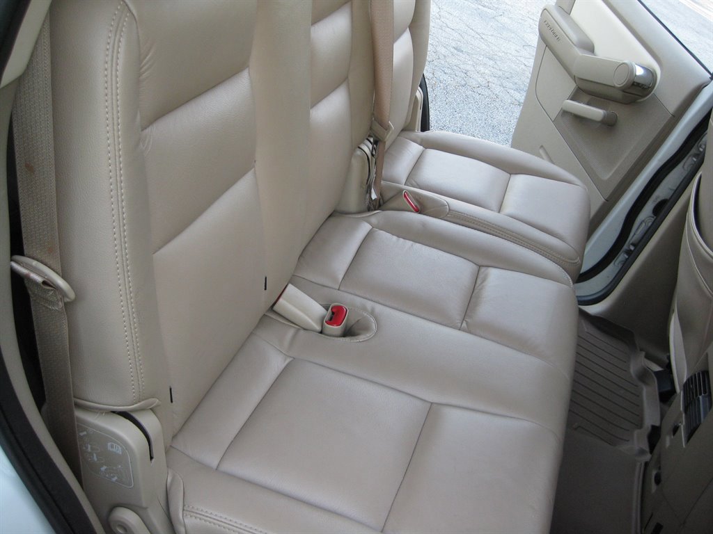 Used 2010 Ford Explorer Eddie Bauer AWD/4WD image 33