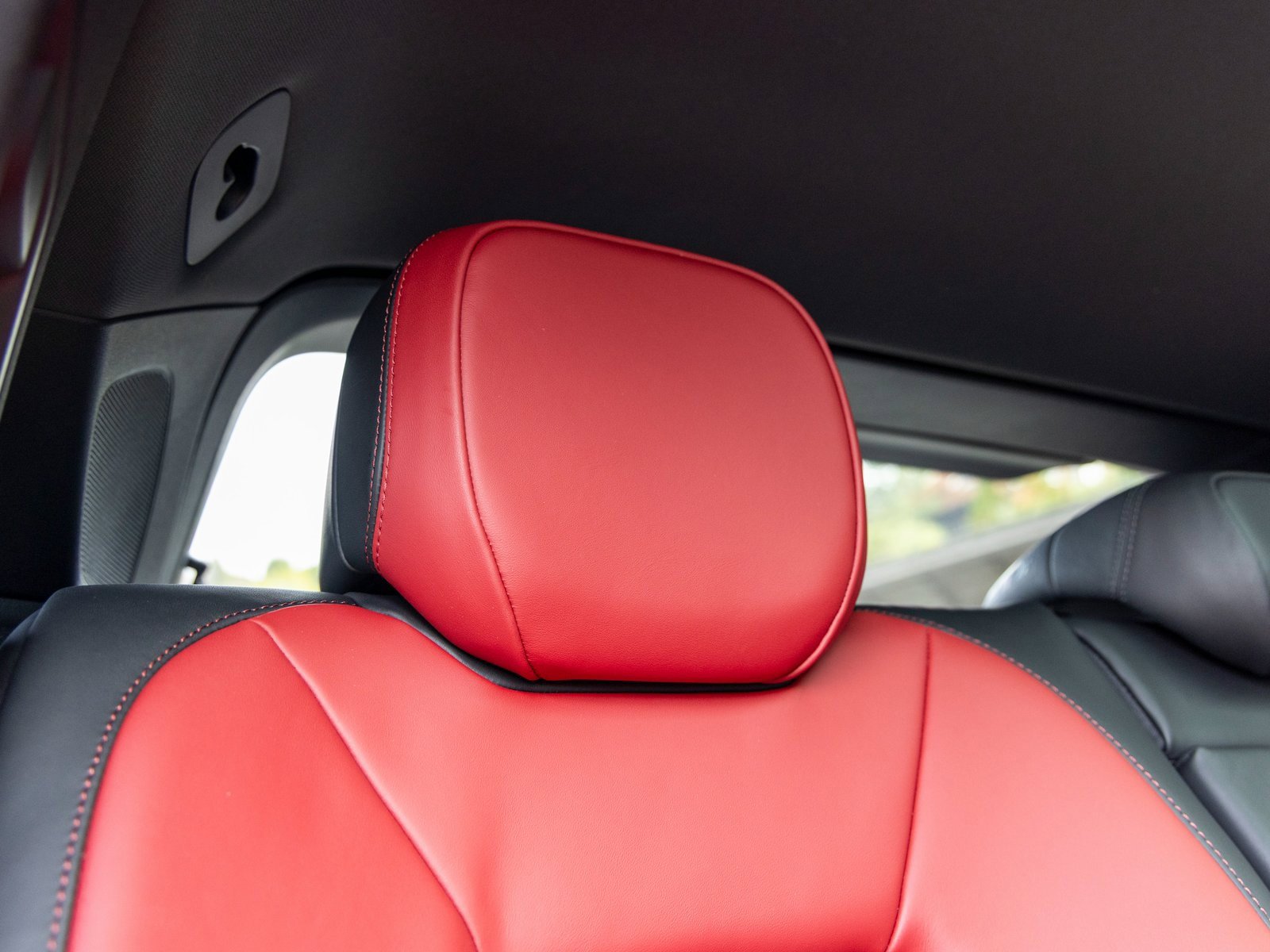 New 2026 Porsche Cayenne S image 52