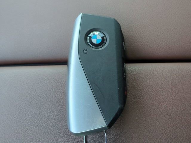 Used 2024 BMW X5 sDrive40i w/ Parking Assistance Package image 30