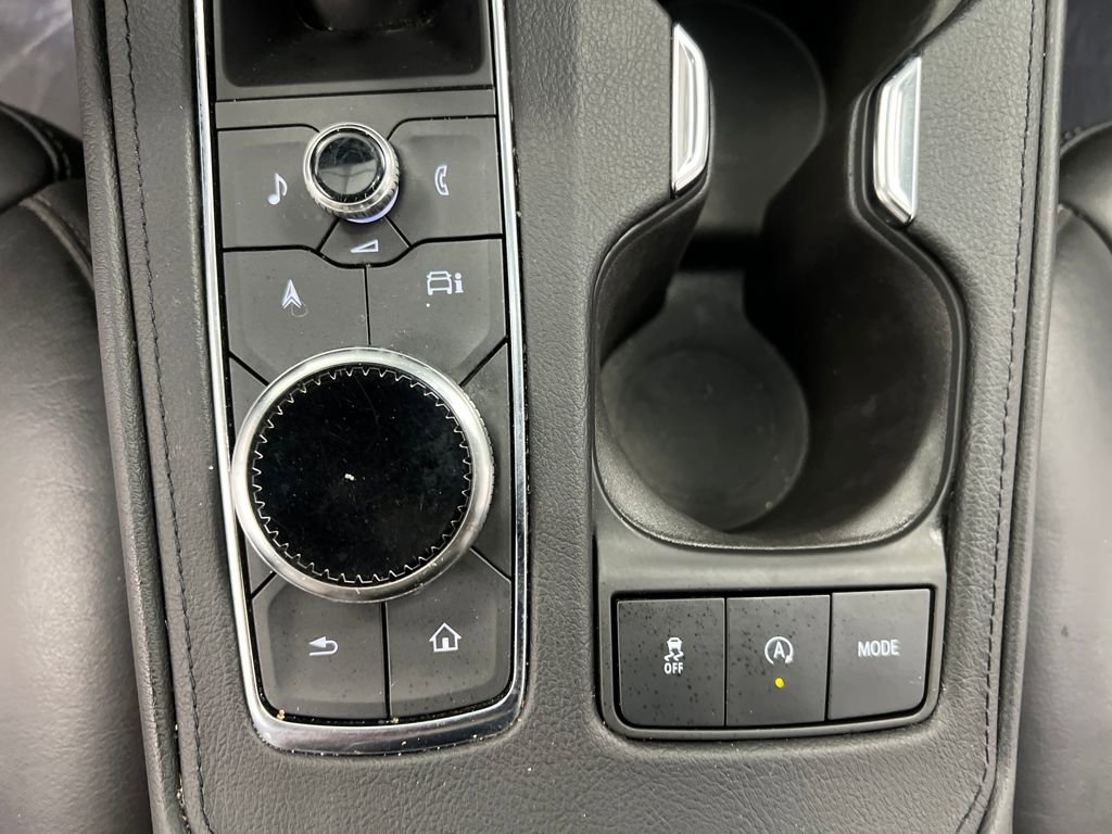 Used 2024 Cadillac XT4 Premium Luxury image 39