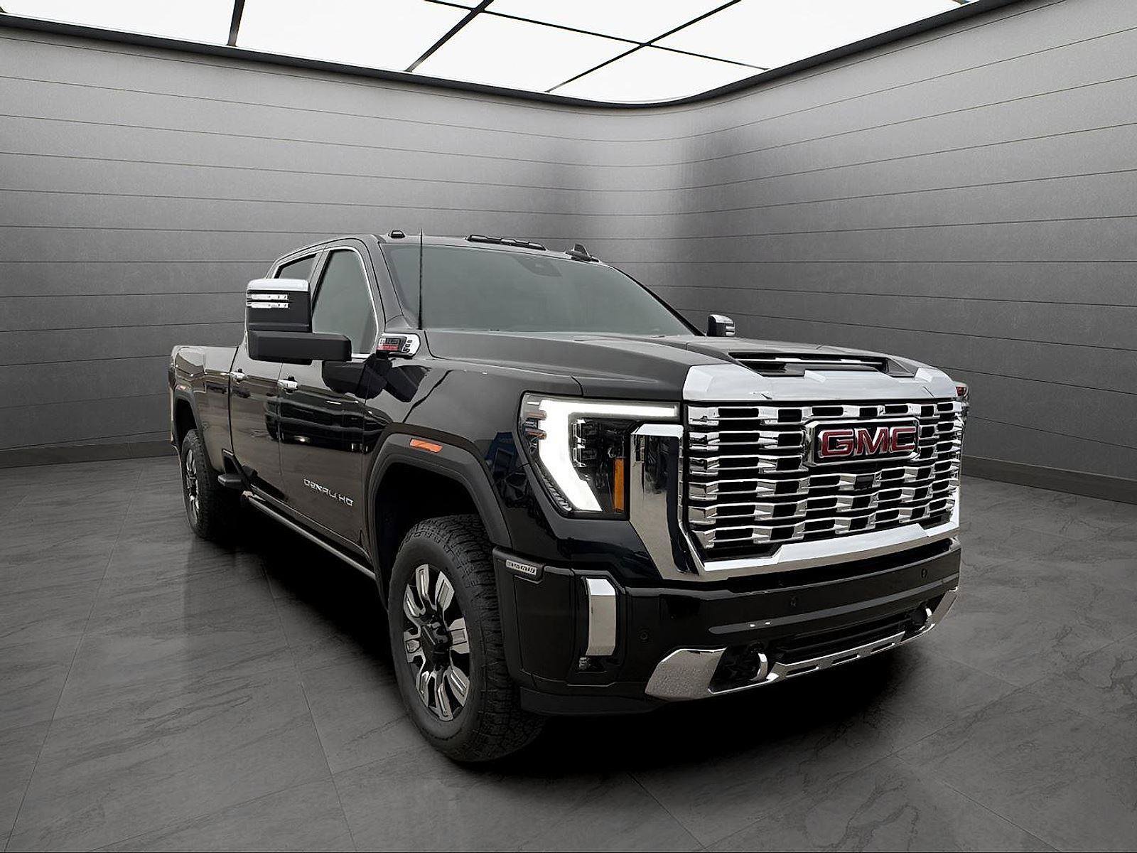 New 2026 GMC Sierra 3500 Denali w/ Denali Reserve Package image 7