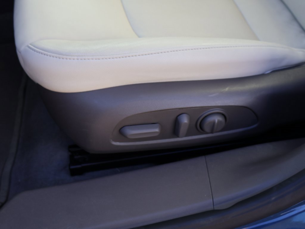 Certified 2024 Chevrolet Malibu LT image 42