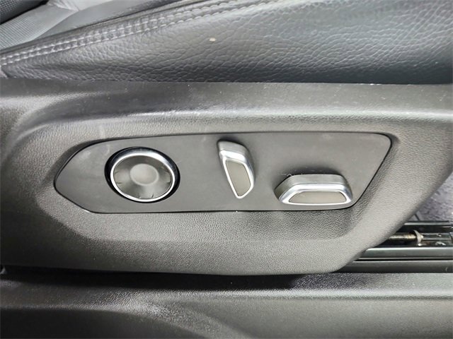 Used 2021 GMC Yukon XL Denali image 42