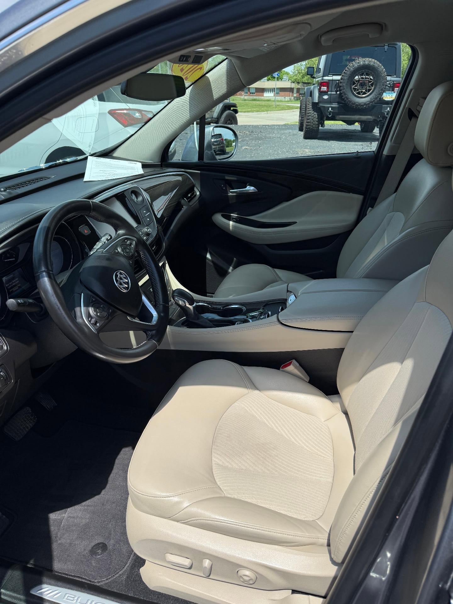 Used 2020 Buick Envision Preferred FWD image 3