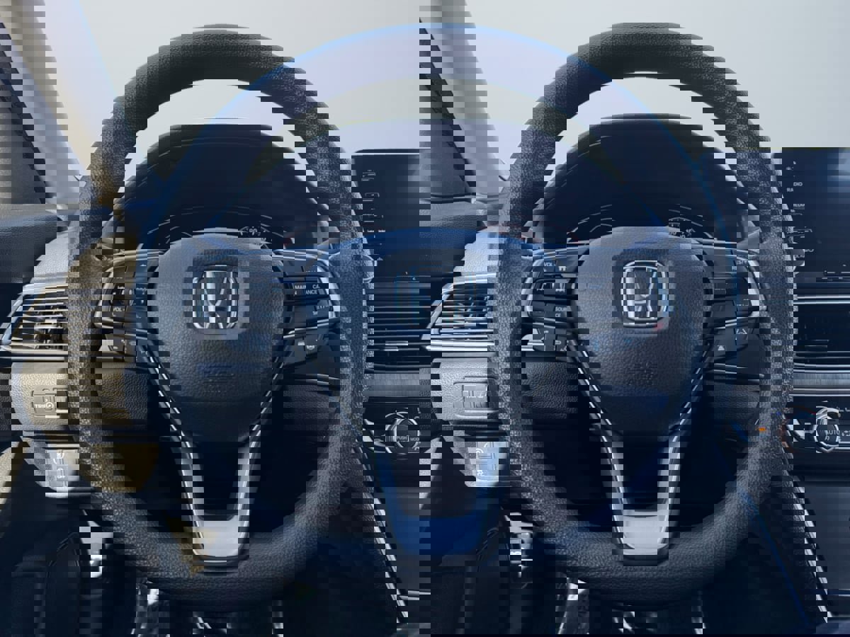 Used 2018 Honda Accord LX image 11