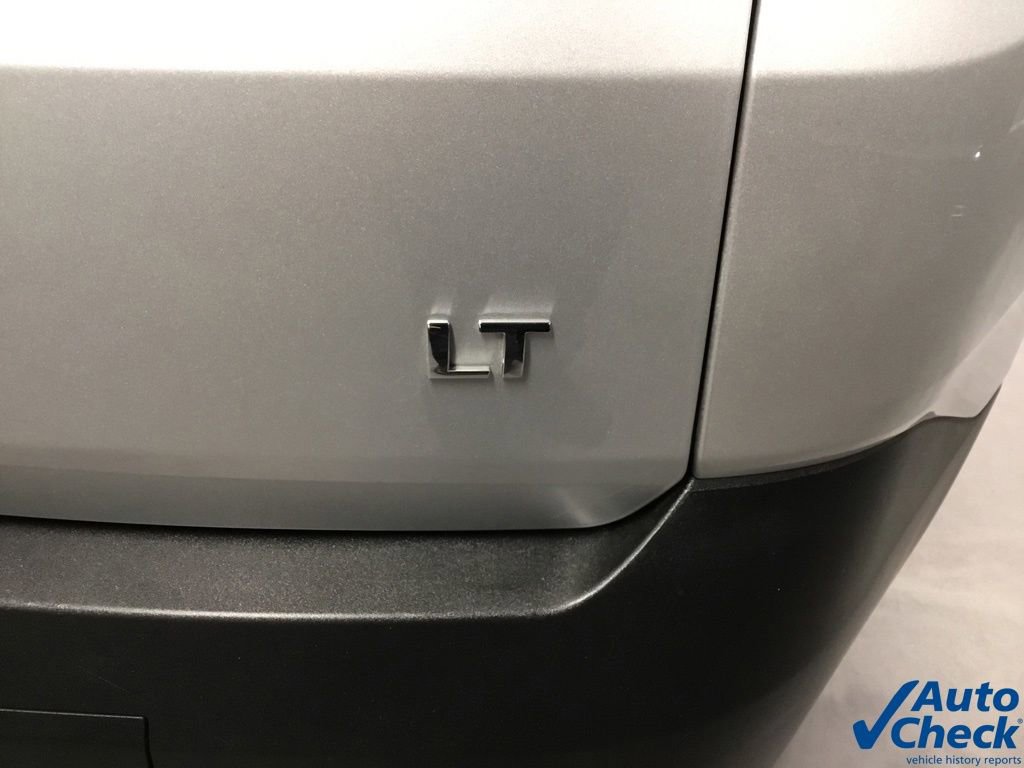 Used 2018 Chevrolet Traverse LT image 16