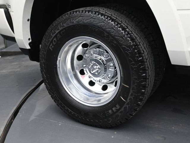 Used 2022 RAM 3500 Laramie AWD/4WD image 40