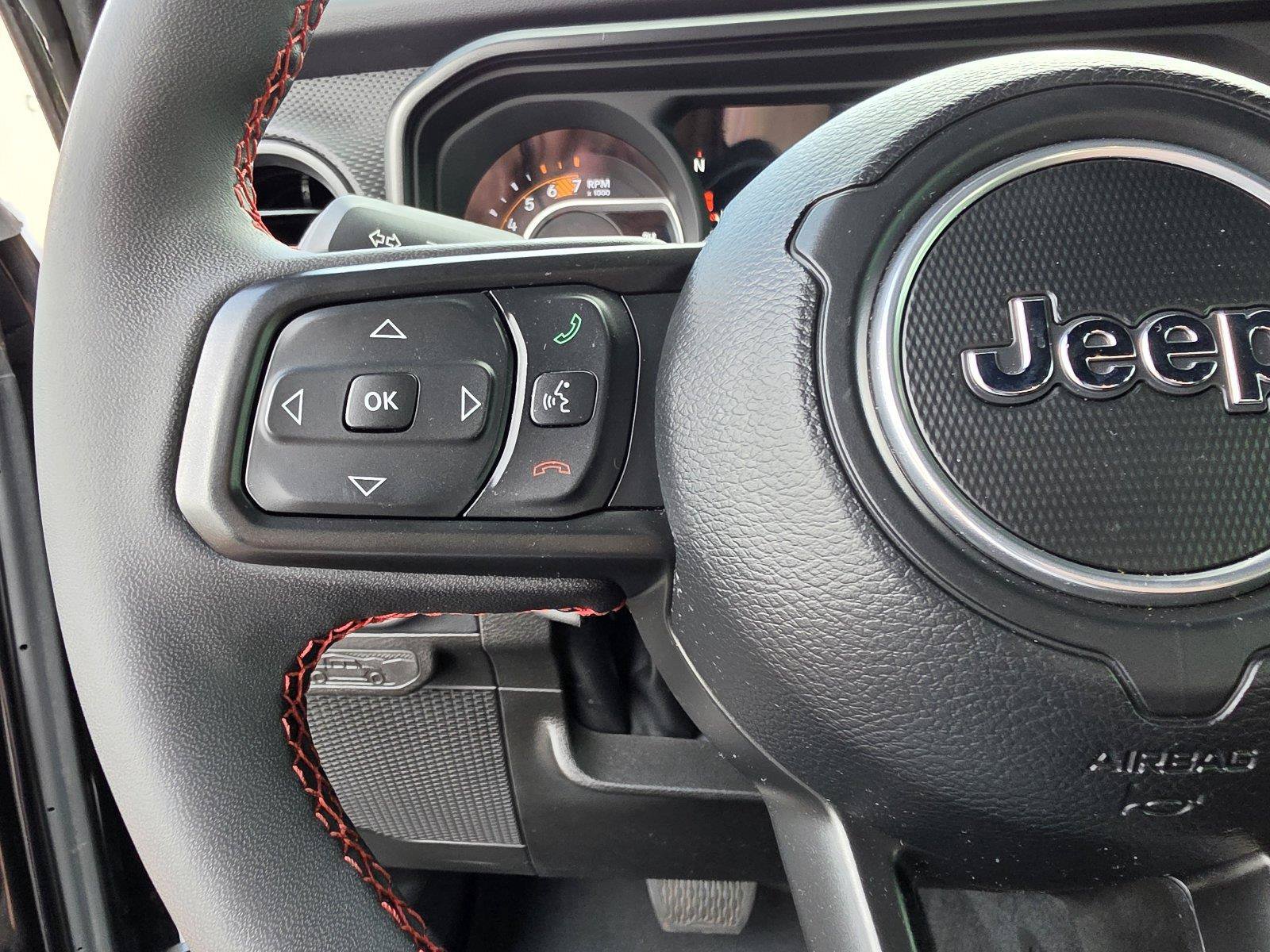 Used 2024 Jeep Wrangler Unlimited Rubicon AWD/4WD image 28
