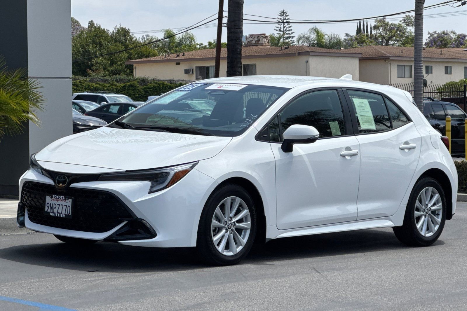 Used 2025 Toyota Corolla SE w/ SE Package FWD image 10