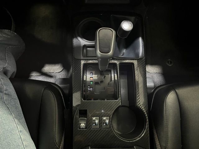 Certified 2018 Toyota 4Runner TRD Off-Road Premium image 21