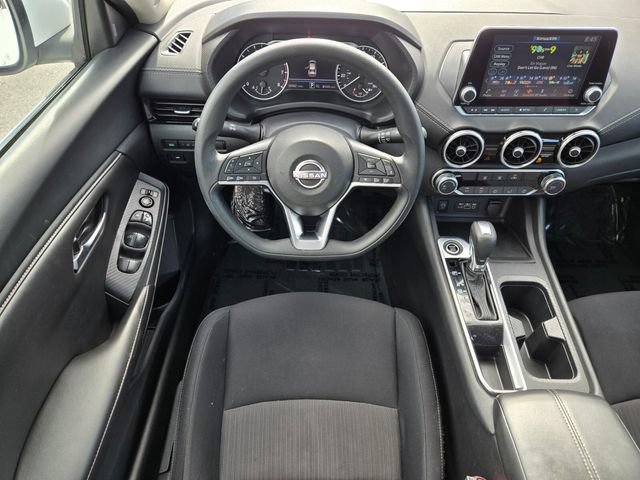 Used 2024 Nissan Sentra SV FWD image 14