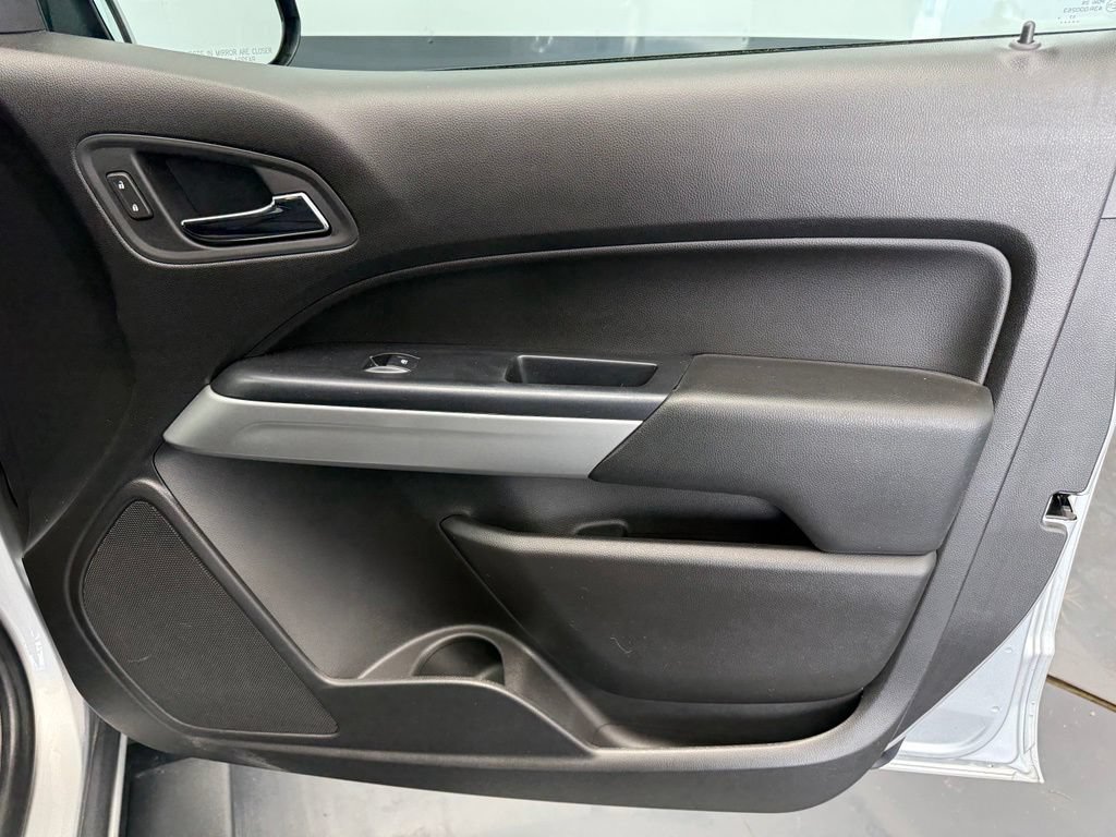 Used 2018 Chevrolet Colorado LT AWD/4WD image 65