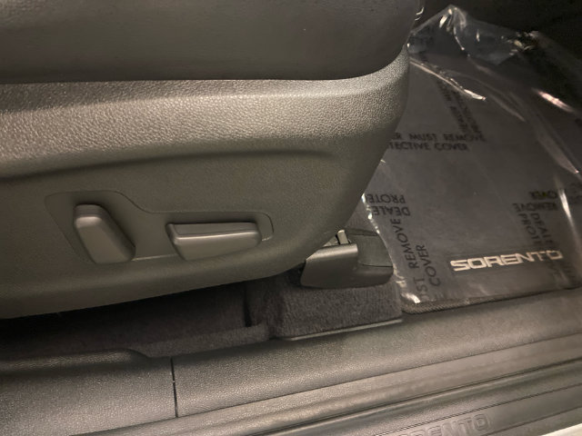 Used 2019 Kia Sorento EX AWD/4WD image 49
