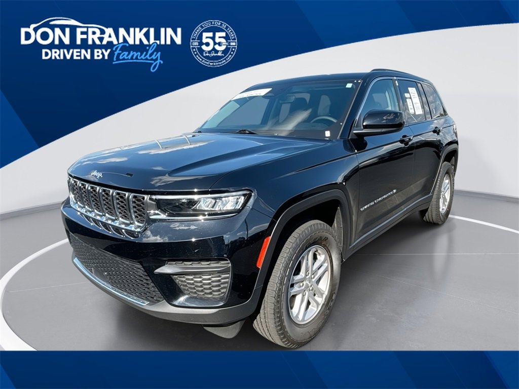 Used 2023 Jeep Grand Cherokee Laredo