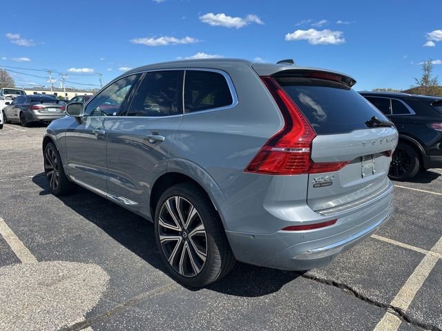 Used 2023 Volvo XC60 B5 Ultimate w/ Climate Package AWD/4WD image 4