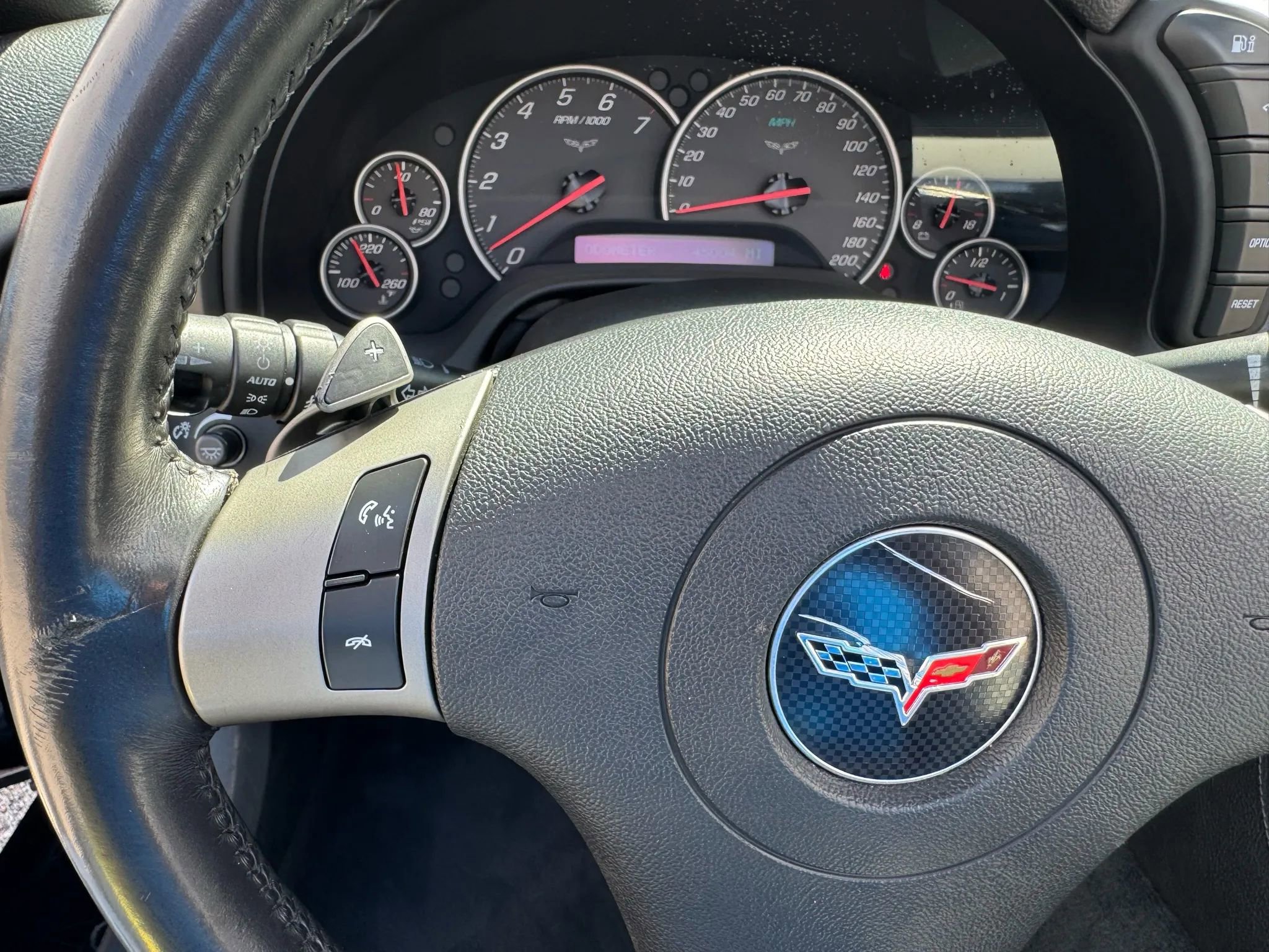 Used 2009 Chevrolet Corvette Convertible w/ Preferred Equipment Group RWD image 31