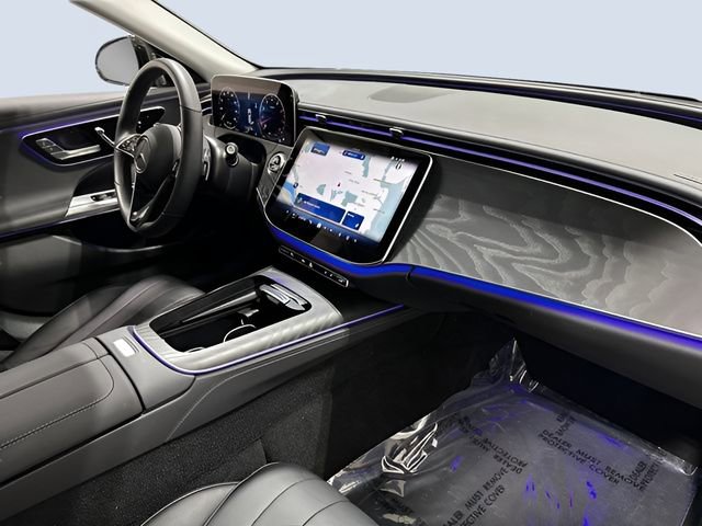 Used 2025 Mercedes-Benz E 450 4MATIC All-Terrain Wagon image 26