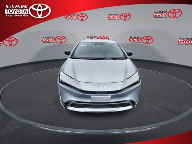 New 2026 Toyota Prius Plug-In Hybrid FWD image 3