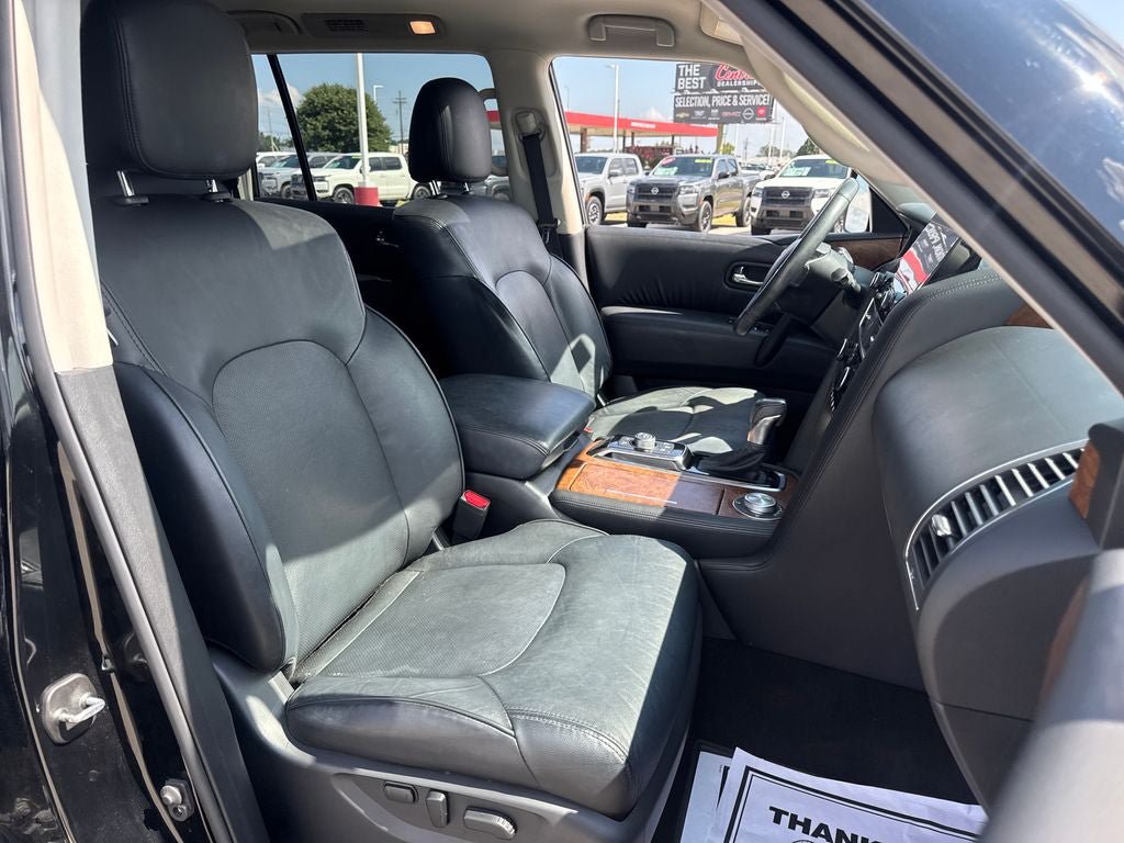 Used 2023 Nissan Armada SL w/ Captain's Chairs Package AWD/4WD image 11