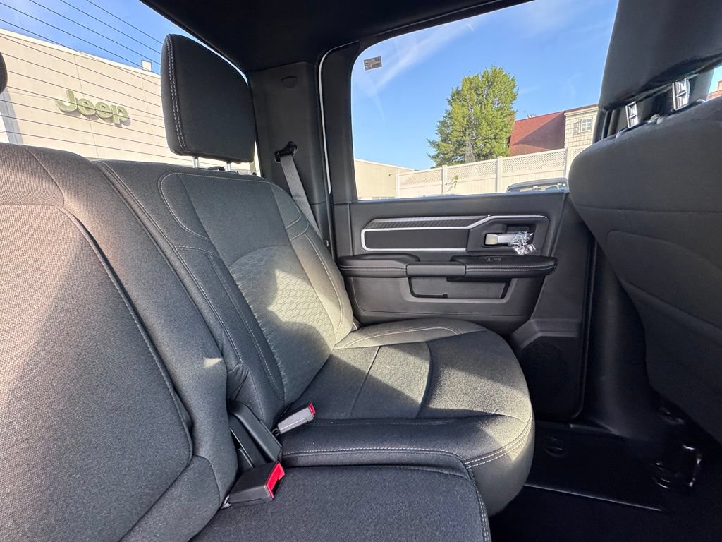 New 2026 RAM 2500 Big Horn AWD/4WD image 22