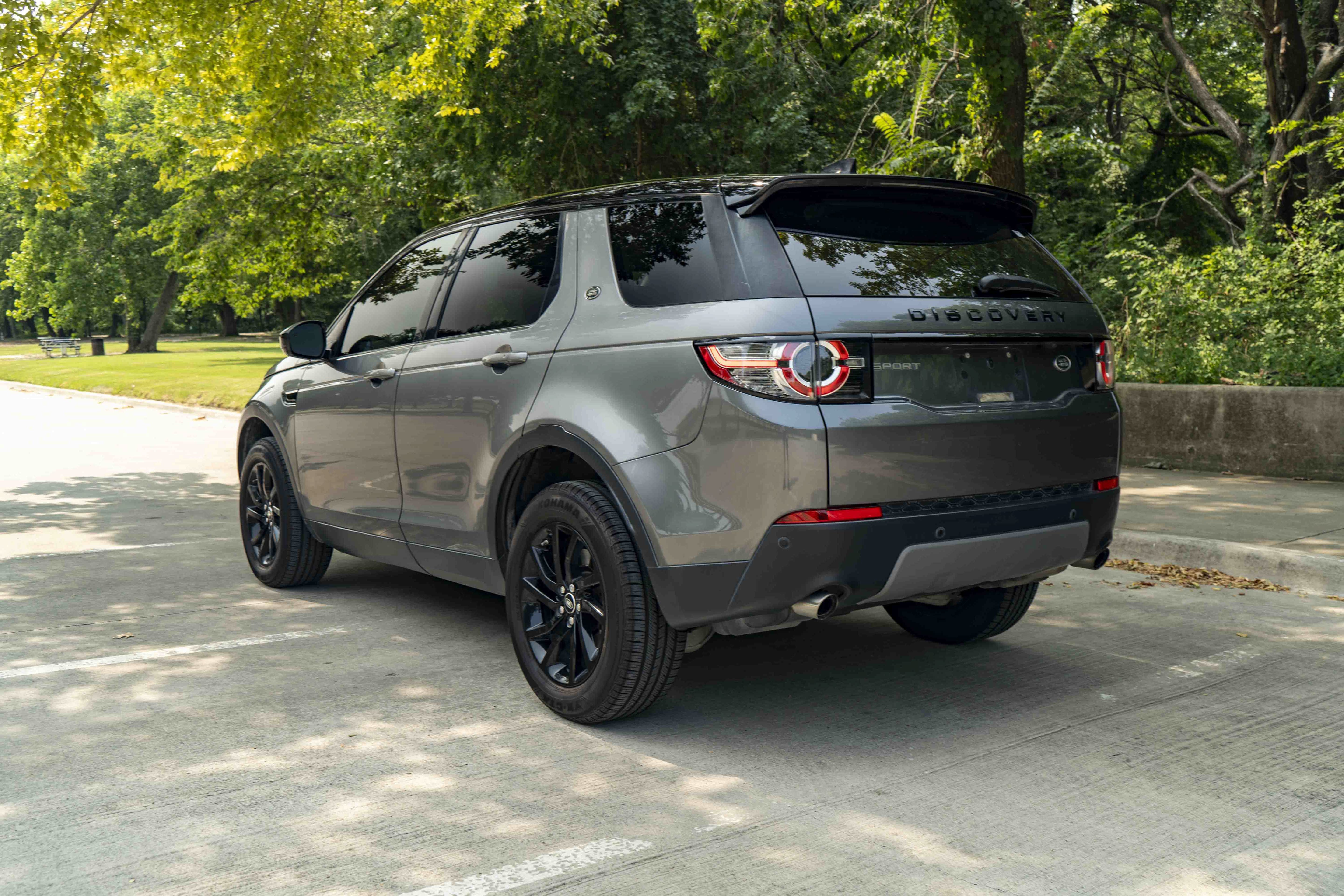 Used 2018 Land Rover Discovery Sport SE AWD/4WD image 7