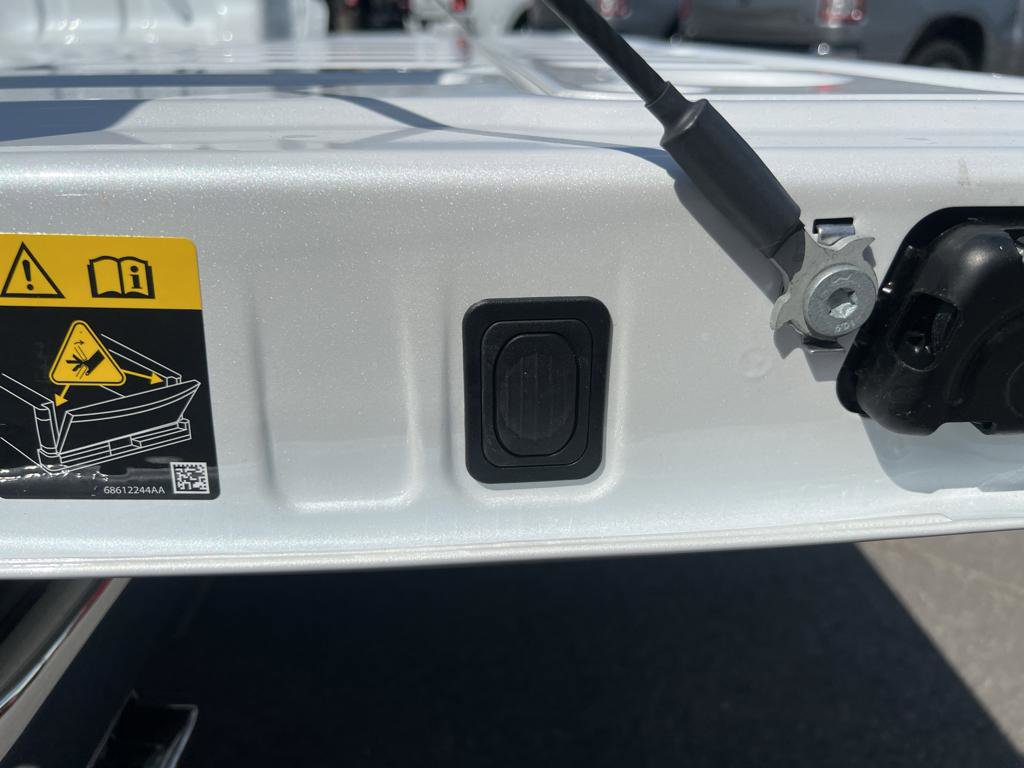 Used 2025 RAM 1500 Laramie image 22
