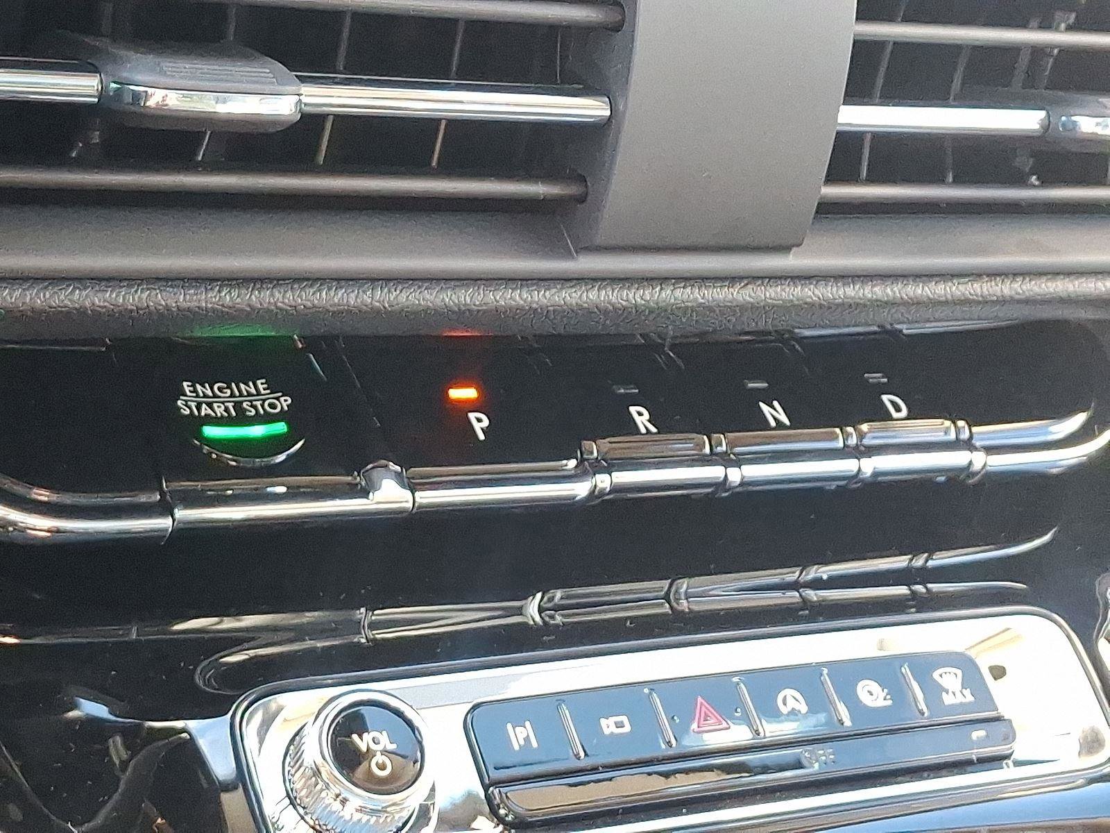 New 2026 Lincoln Corsair Reserve w/ Jet Appearance Package image 9