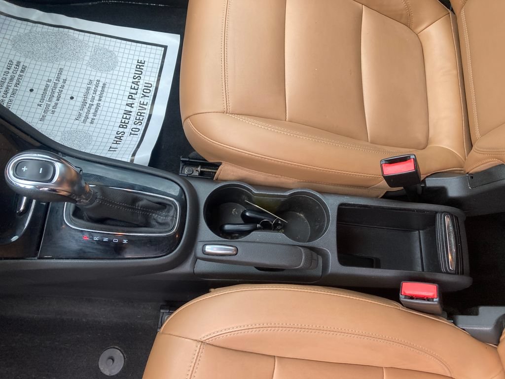 Used 2019 Buick Encore Essence w/ Experience Buick Package AWD/4WD image 33