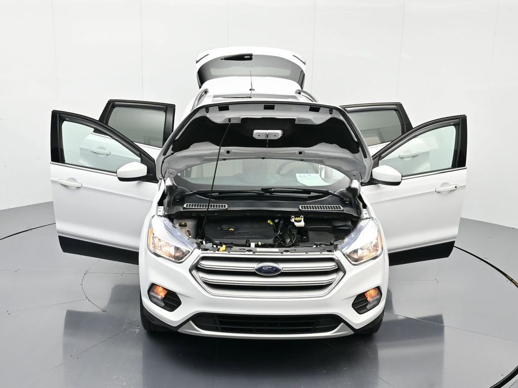 Used 2018 Ford Escape SE image 44