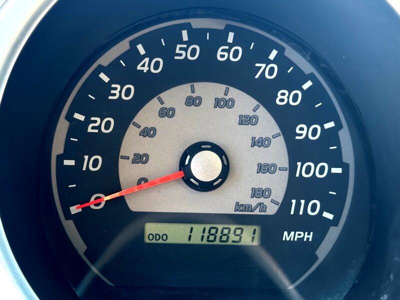 Used 2005 Toyota 4Runner Sport image 25