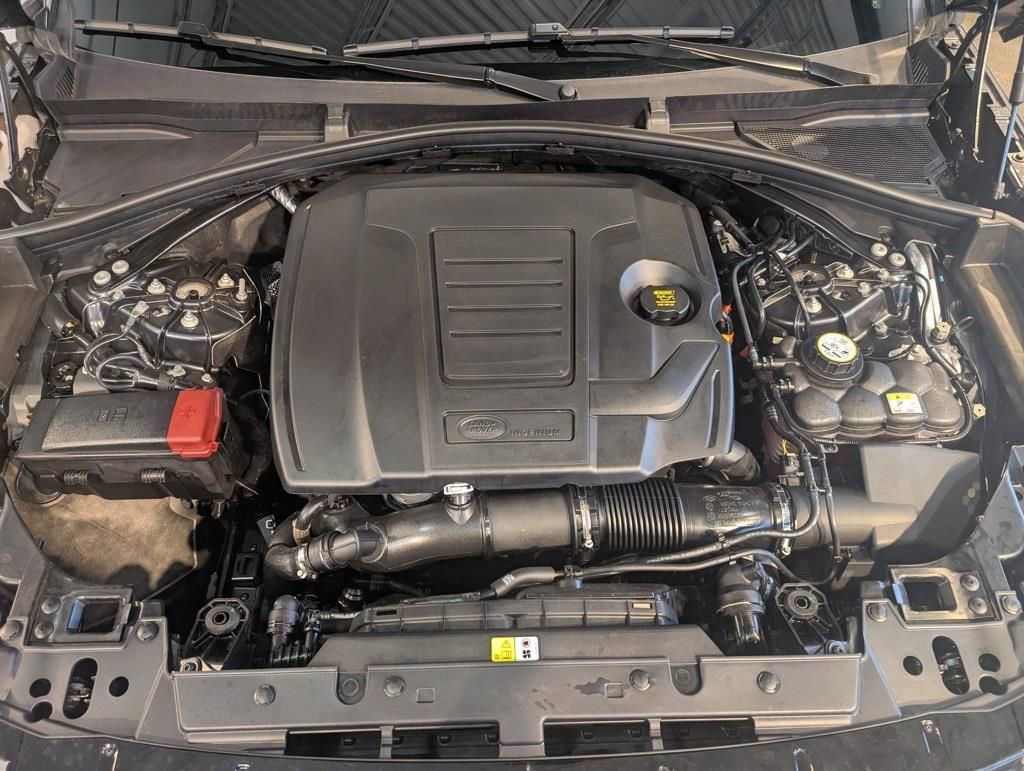 Certified 2026 Land Rover Range Rover Velar S AWD/4WD image 31