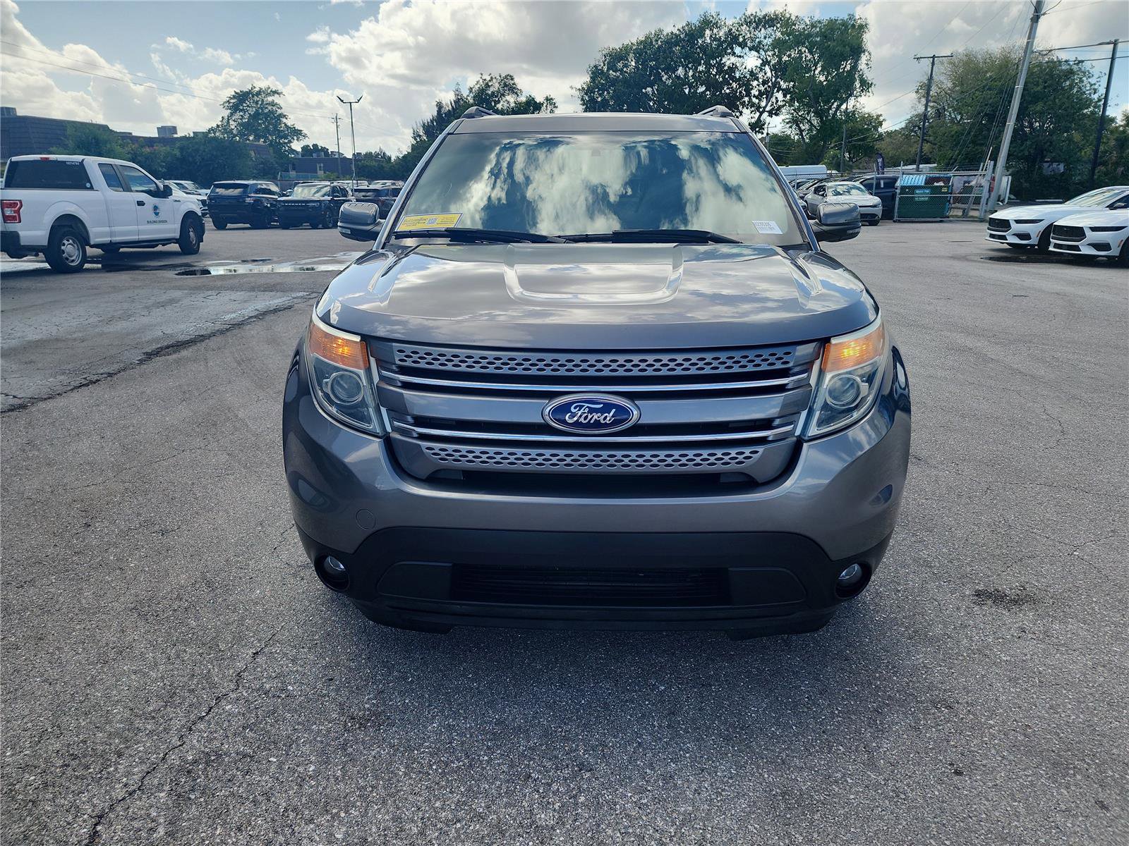 Used 2014 Ford Explorer Limited image 10