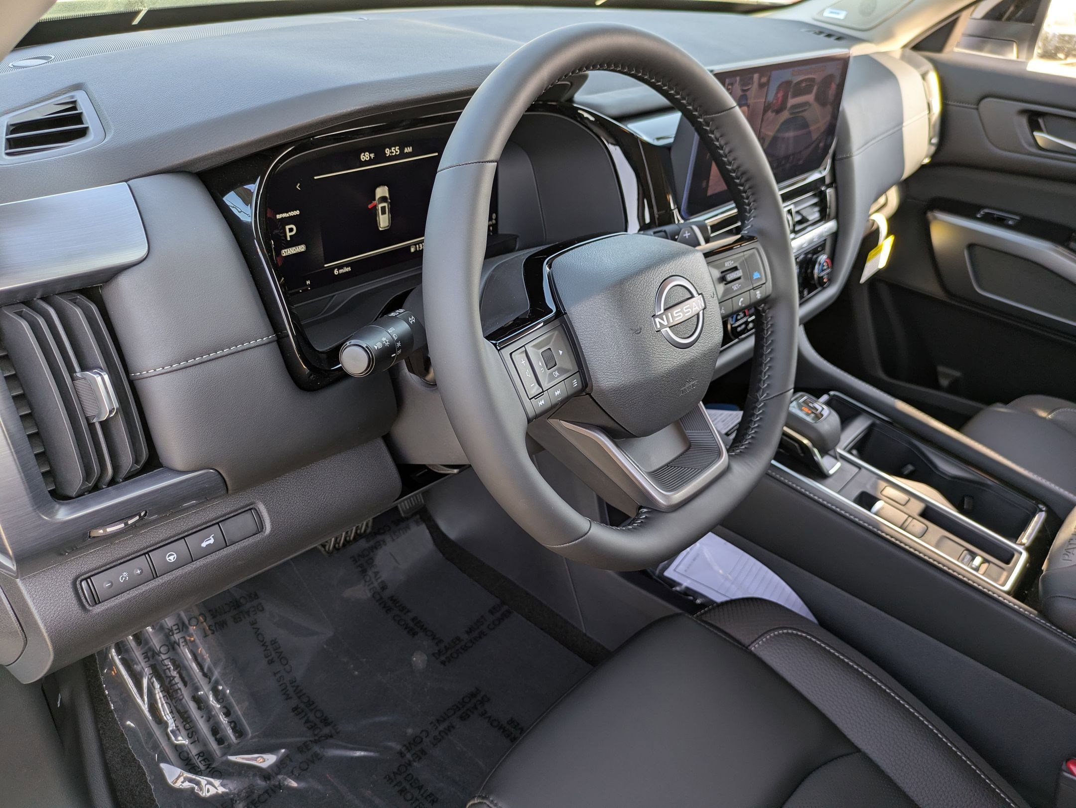 New 2026 Nissan Pathfinder SL w/ SL Premium Package FWD image 15