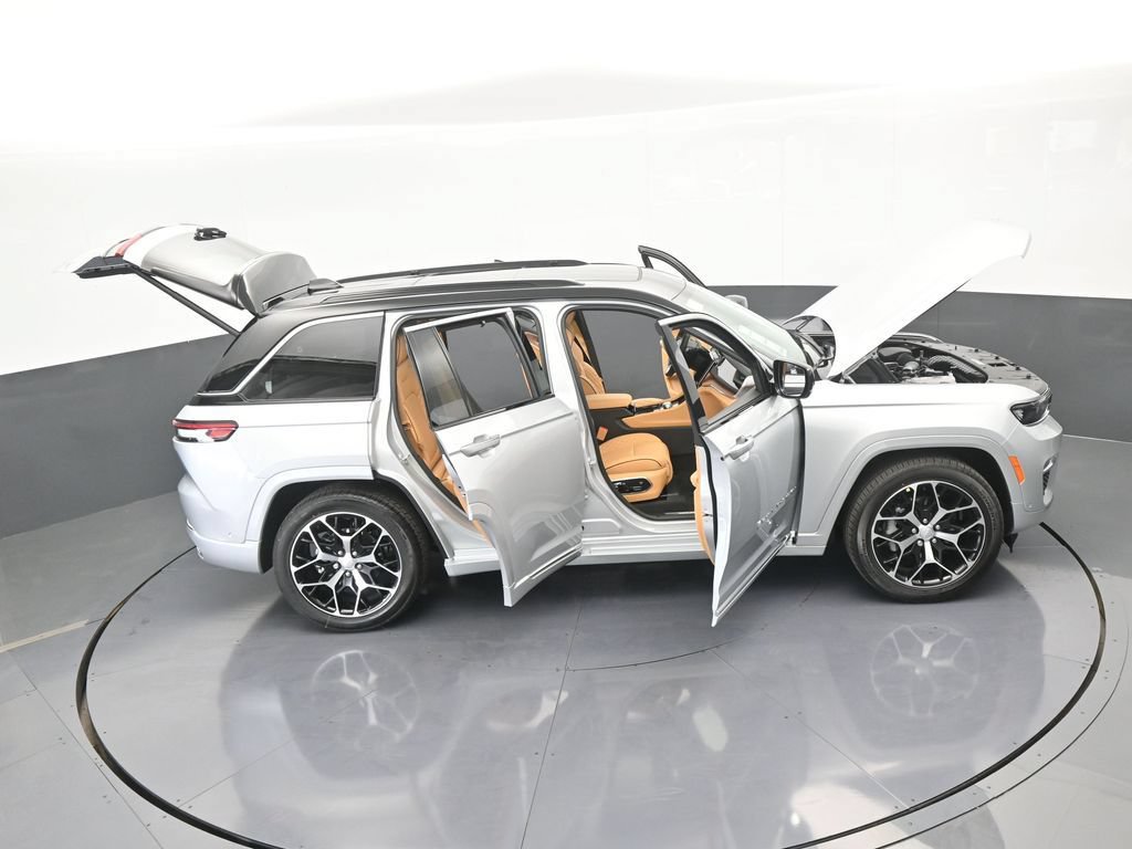 New 2025 Jeep Grand Cherokee Summit AWD/4WD image 80