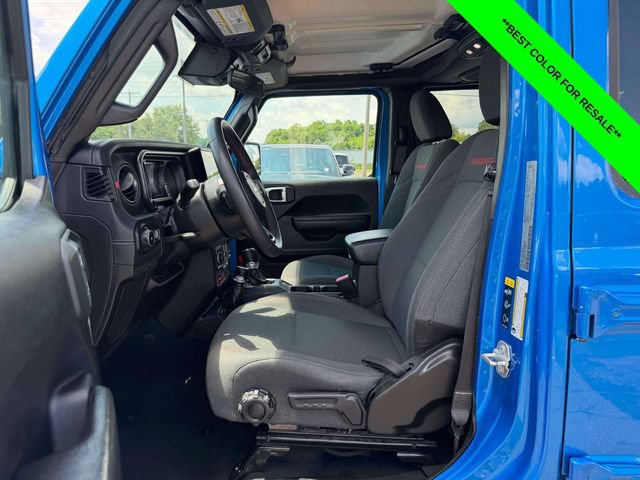 Used 2024 Jeep Wrangler Unlimited Rubicon AWD/4WD image 3