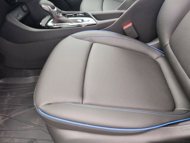 New 2026 Buick Encore GX Sport Touring w/ Comfort Package image 23