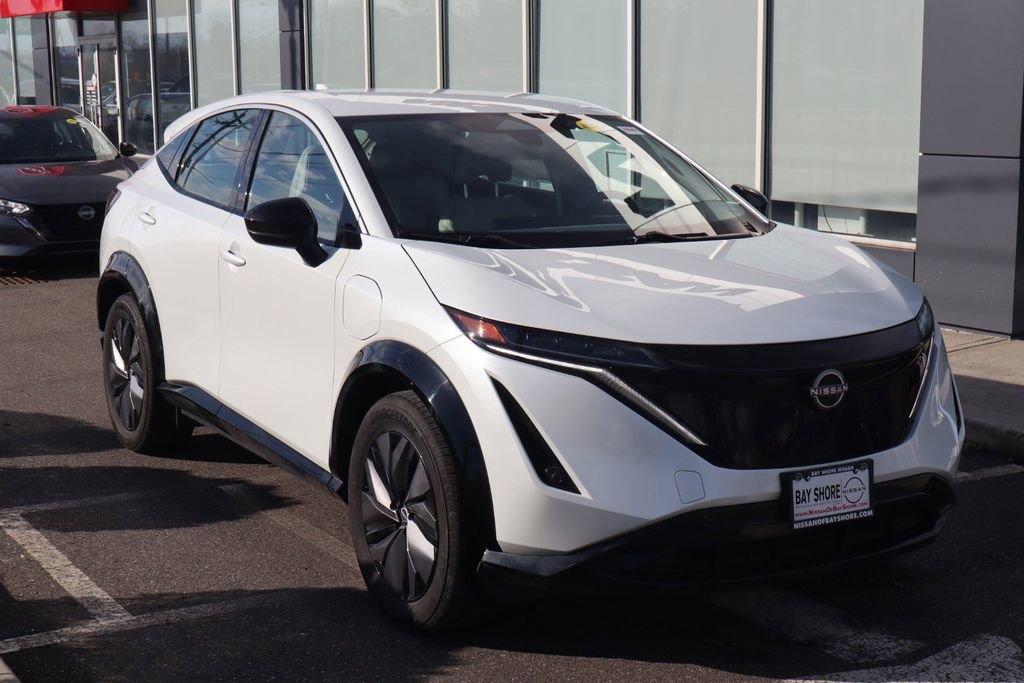 Certified 2024 Nissan Ariya FWD image 3