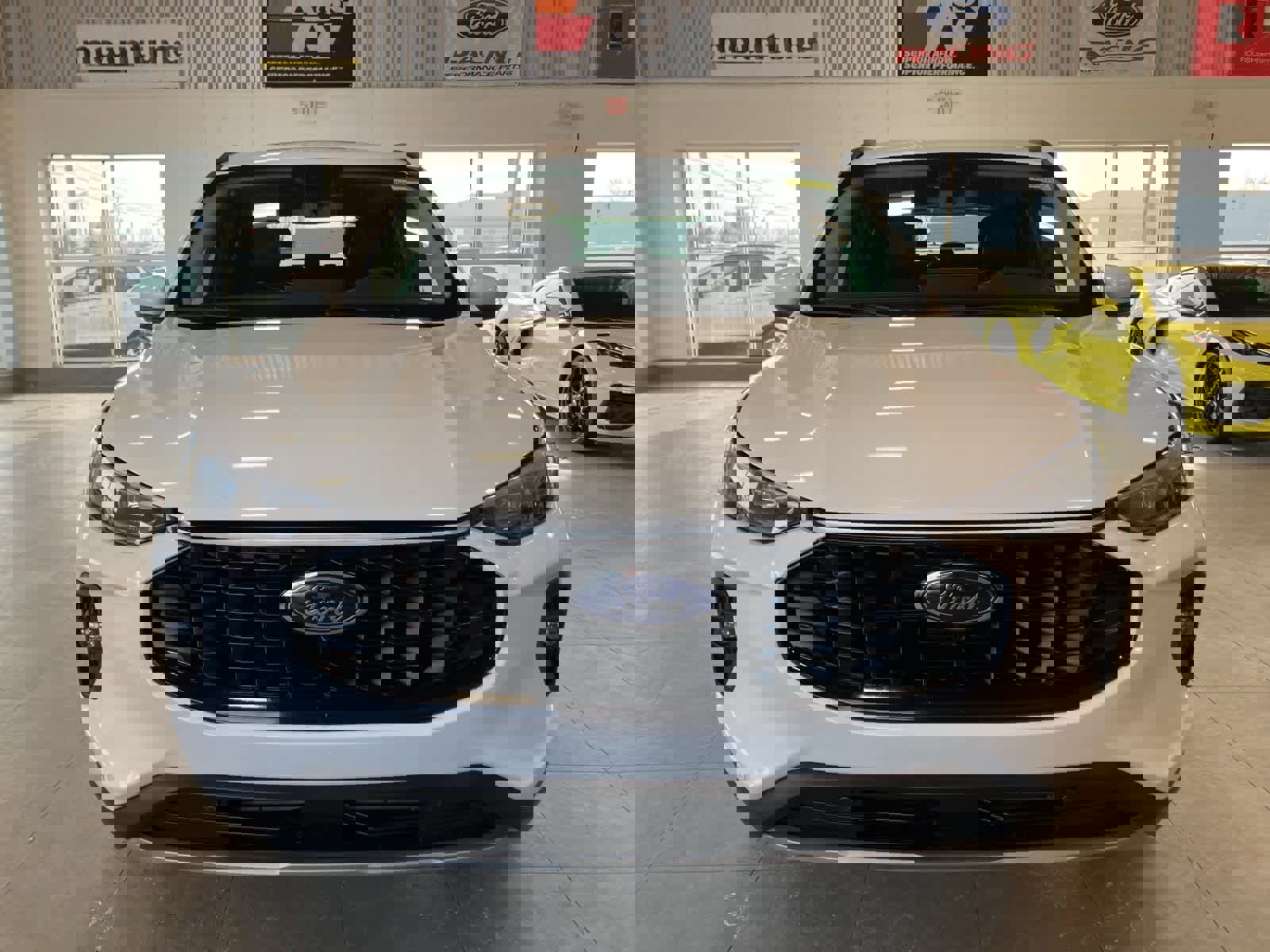 Used 2024 Ford Escape Platinum image 2