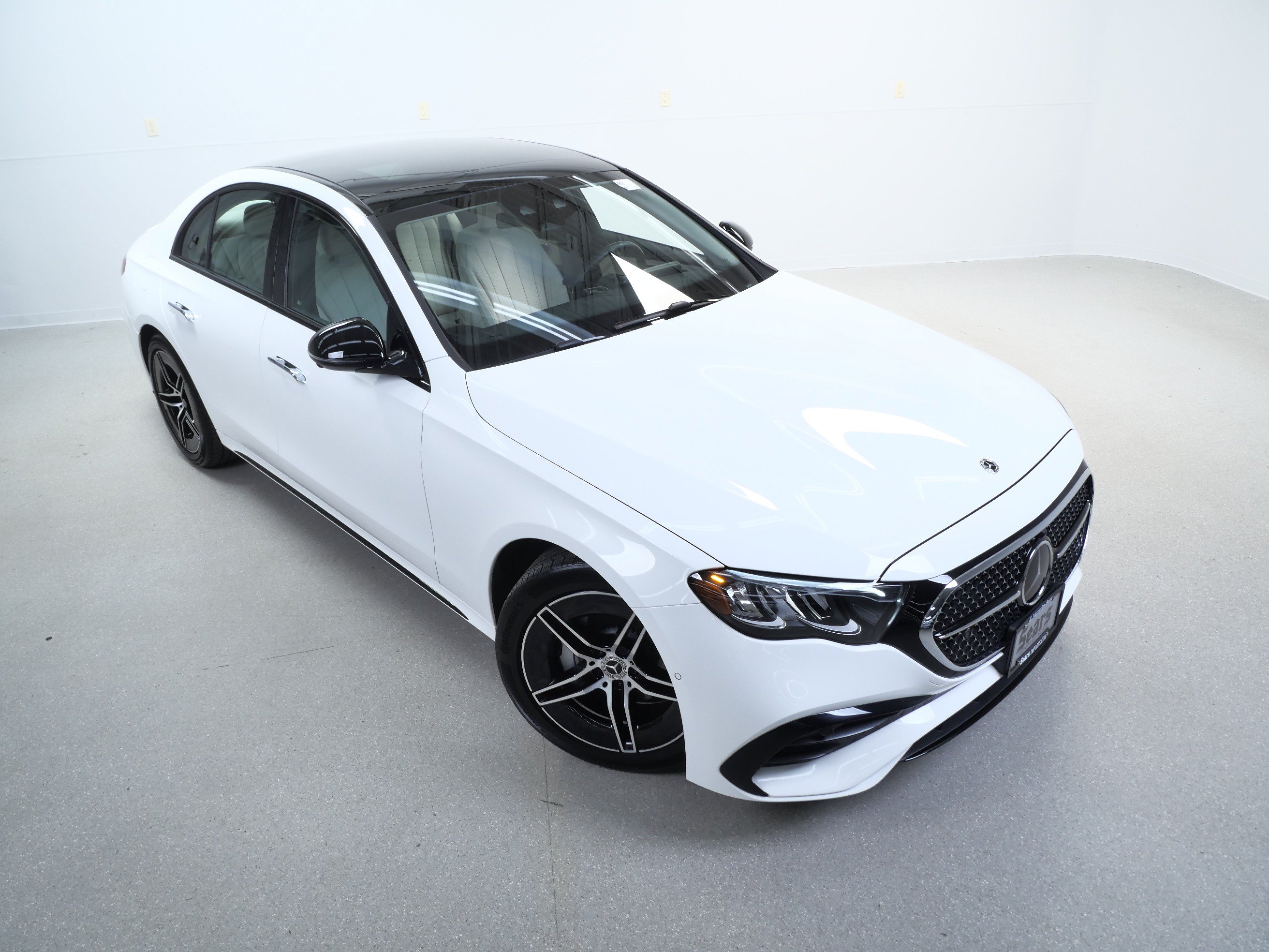Certified 2026 Mercedes-Benz E 350 4MATIC Sedan image 4