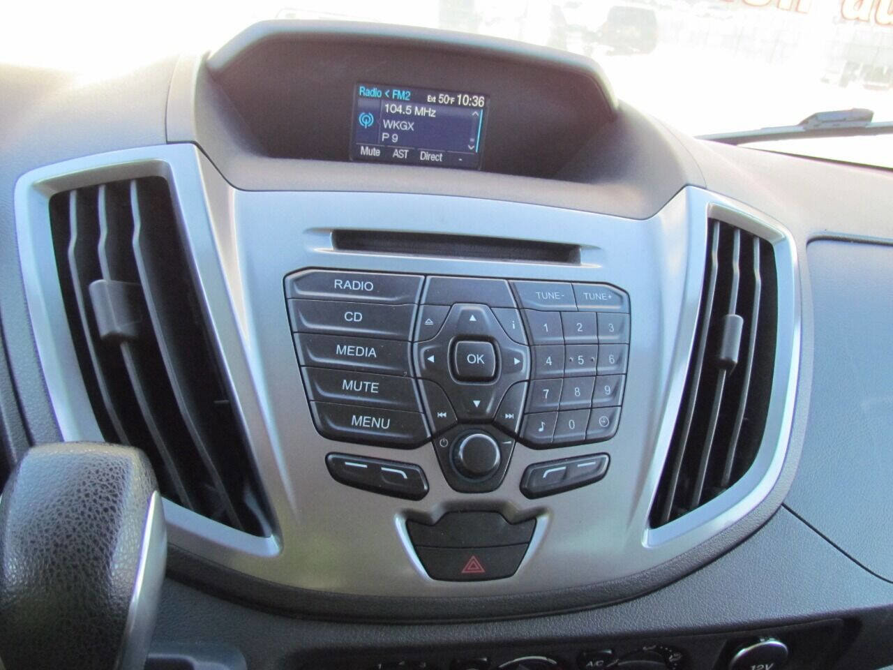 Used 2016 Ford Transit 350 XLT image 17