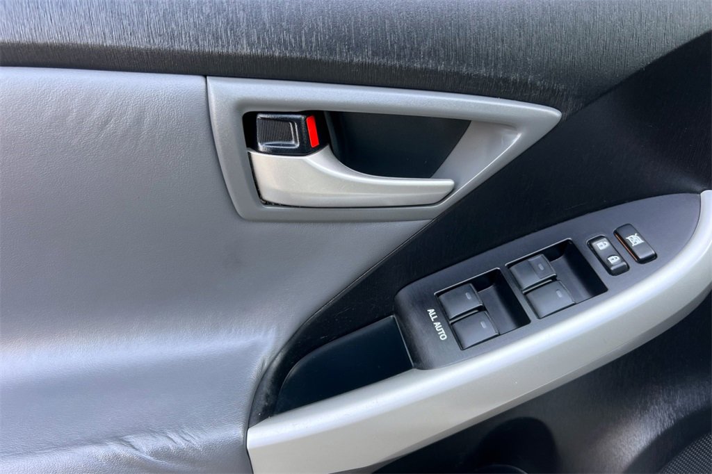 Used 2013 Toyota Prius Four image 13